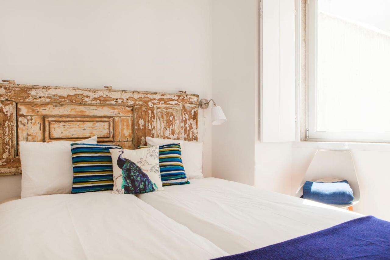 Cozy 1St Floor Flat Central Chiado District With Balconies And Ac 19Th Century Building Lisboa Exterior foto
